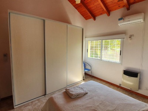 Imagen 17 de 30 de Esplendida Casa Con Terreno De 1.000 M2, Bv Rivadavia Y Junin, Vista Al Rio Asegurada !