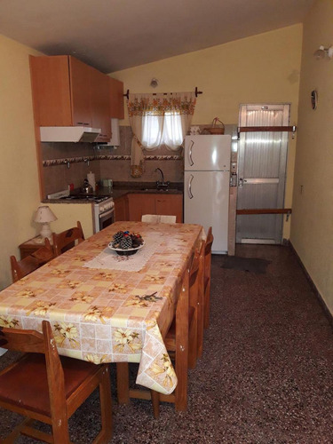 Imagen 3 de 9 de Casa 3 Ambientes Venta - Santa Teresita
