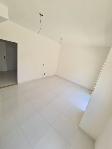 Imagem 6 de 15 de Casa Com 2 Quartos, 75m2, À Venda - Vila De Abrantes (abrantes) - Camaçari - 141