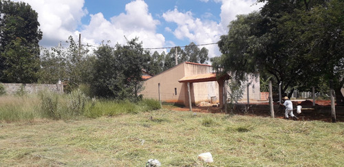 Terreno Com Edicula Pré Construída No Bairro Jurumirim - Tatuí - Sp - 500m