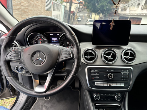 Mercedes-Benz Classe GLA 1.6 Advance Turbo Flex 5p