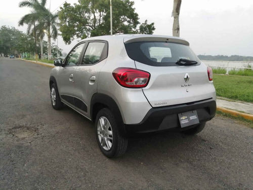Imagen 15 de 15 de Renault Kwid 2019 5p Iconic L3/1.0 Man