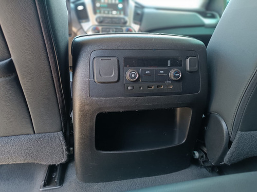 Chevrolet Suburban 5.4 Lt Piel Cubo At