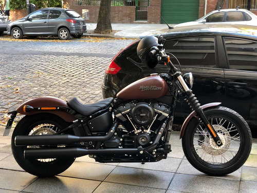 Harley Davidson Street Bob Softail