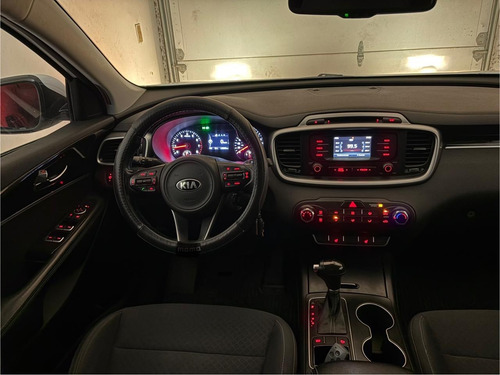 Kia Sorento 2.4 Lx At