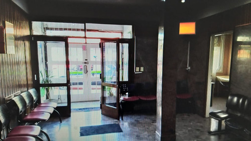 Imagen 2 de 5 de Edificio Comercial A La Venta, Actualmente Clinica