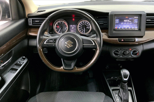 Imagen 5 de 25 de Suzuki Ertiga 5 Pts Glx, 15l, Ta, A/ac Aut, Fniebla, 7 Pas