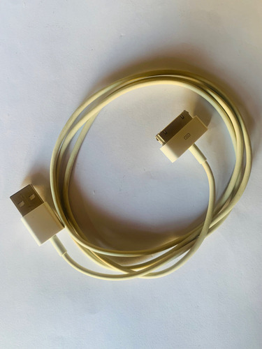 Cable Usb Apple Entrada 30 Pines Para iPod, iPad Y iPhone. (Usado)