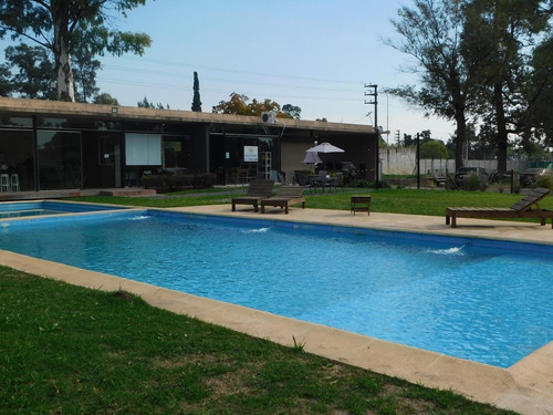 Imagen 8 de 11 de Casa - Countries/b.cerrado (moreno)