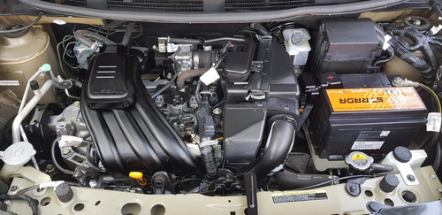 Imagem 9 de 9 de March Conforto 1.0 12v Flex 2017 Com Apenas 80.000 Km