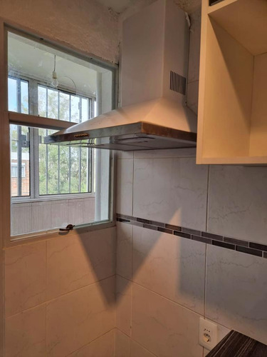 Apartamento De 2 Dormitorios En Punta De Rieles