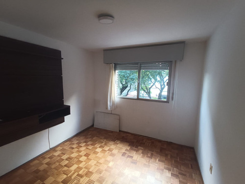 Apartamento En Alquiler De 1 Dormitorio En Malvin