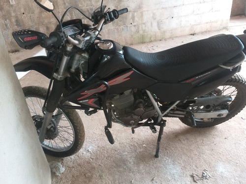 Imagem 2 de 4 de Honda Xr 250