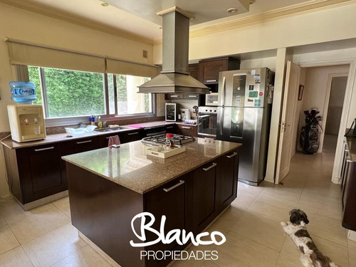 Casa En Venta En La Lomada, Pilar, G.b.a. Zona Norte