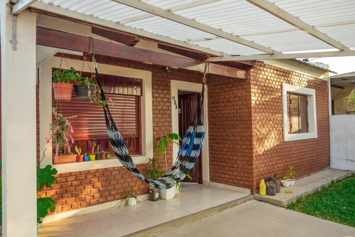 Imagen 8 de 30 de Casa En Venta Con Depto A Estrenar En Reconquista