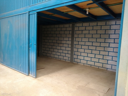 Imagen 2 de 8 de Rento Bodega Amplia, Ejidos De Tulpetlac Ecatepec