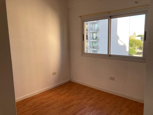 Imagen 8 de 10 de Dto 2 Amb En Venta En Rdios De Escalada (408)