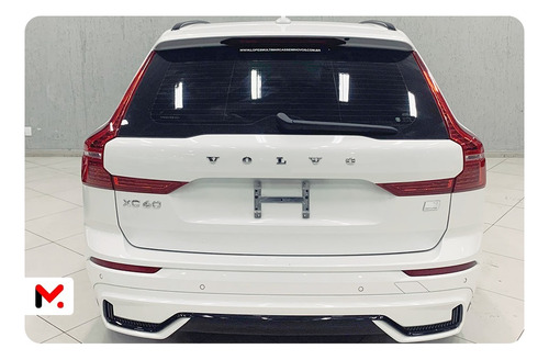 Volvo XC60 2.0 T8 Ultimate Dark Recharge (Plug-In) 5P Hibrido