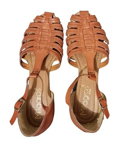 Sandalias Estilo Romano Color Marrón, Talla 23.