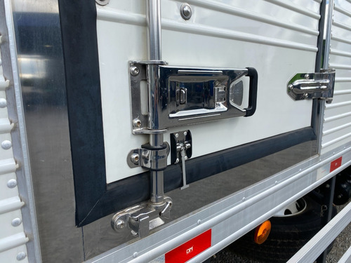 Imagem 10 de 13 de Mb Mercedes-benz Atego 1726 4x2 2020