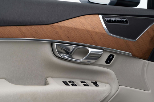 Volvo XC90 90 T-8 HÍBRIDO INSC. EXPRESS. 2.0 5p