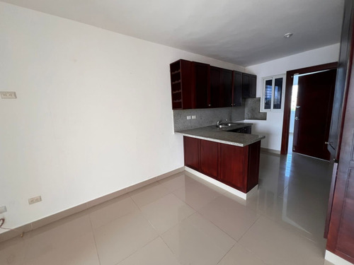 Apartamento En Venta Cerro Hermosoespacioso, Elegante Y