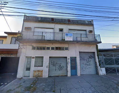 Casa Con Galpon En Caseros De 5 Ambientes F: 3539