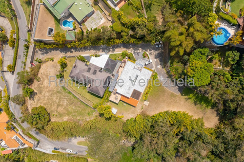 Casa En Venta En Alto Hatillo Caracas Jardin Vista Panoramica Angela Tochon
