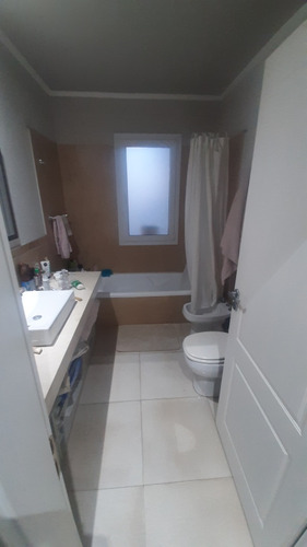 Venta Departamento De 5 Ambientes En Barrio Buenos Aires Village