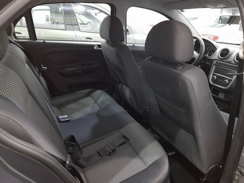 Volkswagen Gol 1.0 Mi Trend 8v Flex 4p Manual