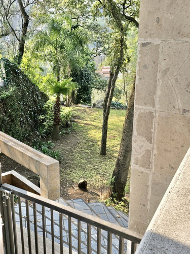 Vendo Casa Minimalista De Holgada Amplitud Colindando A Reserva Ecologica