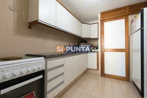 Imagen 7 de 15 de Apartamento En Venta En Brava Con 3 Dormitorios