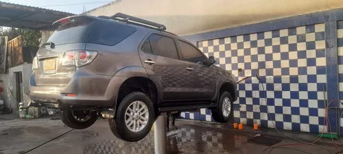 Toyota Fortuner 2.7l 4x2
