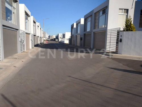 Casa Nueva En Venta En Residencial La Isla, Tijuana B.c.