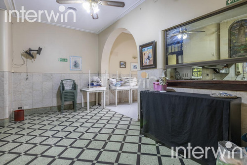 Venta Casa Inglesa De 3 Plantas - Belgrano - Belgrano R