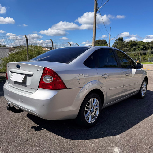 Ford Focus Sedan 2.0 Glx Flex Aut. 4p