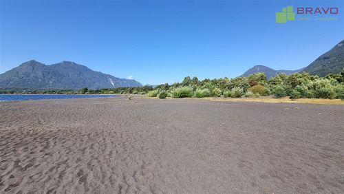 En Venta Parcela Lago Coñaripe Con Salida Al Lago De 5000 M2