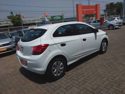 Imagem 7 de 9 de Chevrolet Onix 1.0 Mpfi Joy 8v Flex 4p Manual