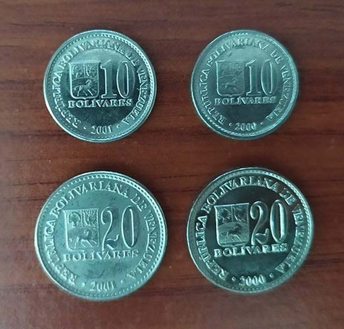 Monedas Bolivares - 20 Y 10 - Año 2001 - 2000