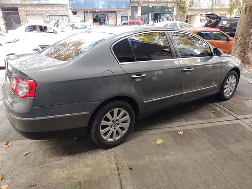 Imagen 4 de 15 de Volkswagen Passat 2.0 Tdi Caja Manual De 6 Velocidades