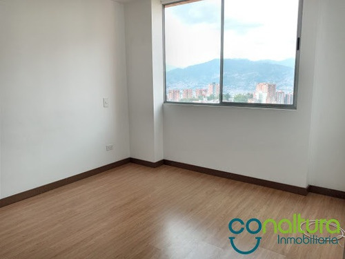 Imagen 6 de 12 de Apartamento En Arriendo Intermedia 472-2003