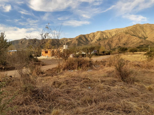 Lote En Venta 7500 M Al Pie De La Montaña Cosquin 