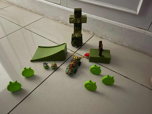 Angry Birds Jenga Torre Raro