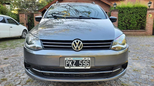 Volkswagen Suran 1.6 Comfortline 101cv 2015muy Linda!!!