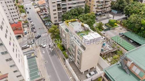 Edificio Comercial / Residencial (9 Pisos) Venta Los Palos Grandes Mls - 23-27085