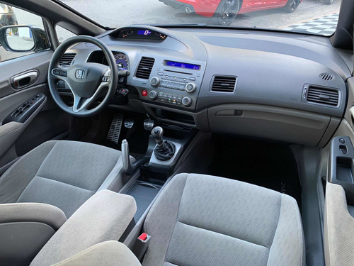 Imagem 7 de 12 de Honda Civic 2011 1.8 Lxs Flex 4p