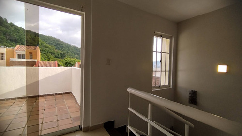 Townhouse En Monte Plata Trigal Norte Planta 100% Y Pozo