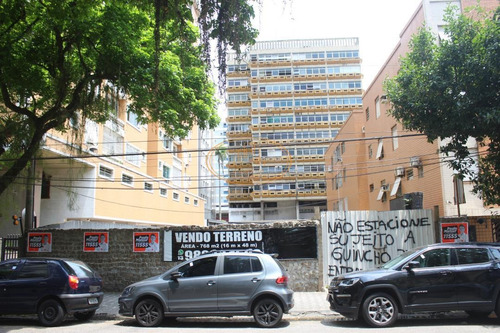 Terreno Comercial Localizado(a) No Bairro Gonzaga Em Santos / Santos - 6502