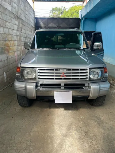 Mitsubishi Montero Dakar 3.0