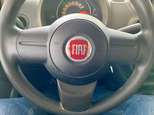 Fiat Uno Uno Vivace 1.0 8V (Flex) 4p